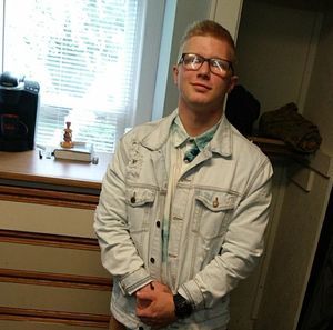 Meet your Posher, Bronson